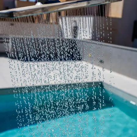Centre Pool & Parking Appartement *